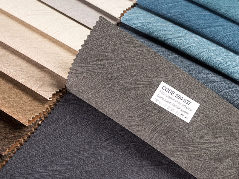 Țesături laminate de catifea imprimată la modă: modele la modă pentru creații elegante